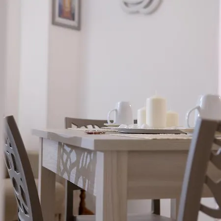 Pietra Bianca * Bari