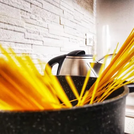 Апартаменти Pietra Bianca Барі