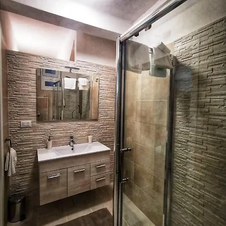 Apartament Pietra Bianca *